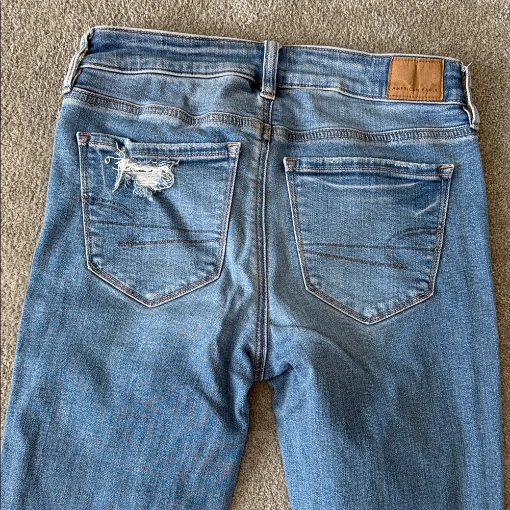 American Eagle Outfitters Light Blue Distressed Flare Jeans - Picture 6 of 6